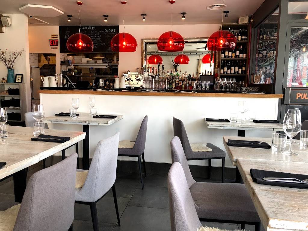 Das Lokal | restaurant | 190 Dalhousie St, Ottawa, ON K1N 7C7, Canada | 6136951688 OR +1 613-695-1688