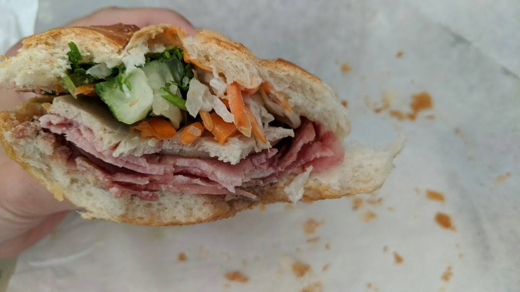 Bánh Mì Ba Lẹ Vietnamese Sandwich Deli | meal takeaway | 10174 San Pablo Ave, El Cerrito, CA 94530, USA | 5105288882 OR +1 510-528-8882