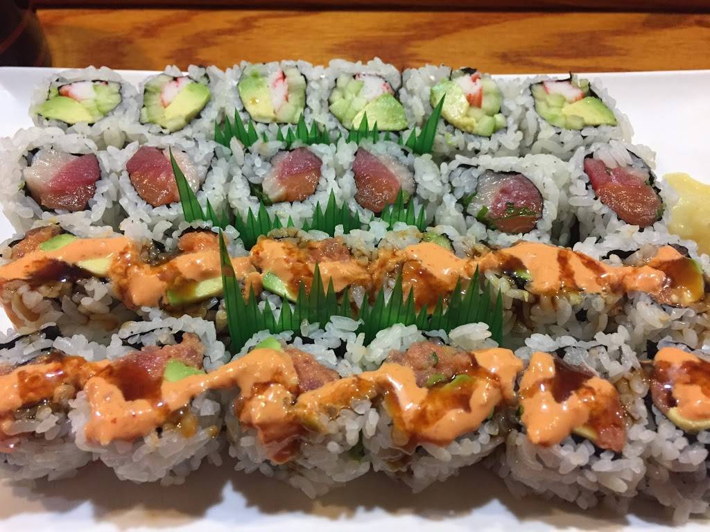 Kyoto Sushi | restaurant | 78 Washington Ave, Dumont, NJ 07628, USA | 2013845544 OR +1 201-384-5544