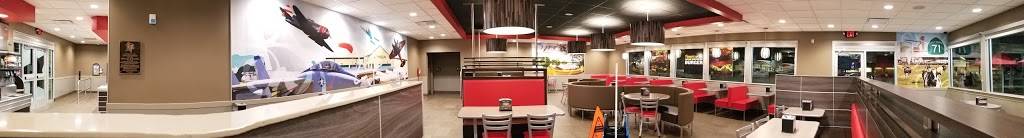 Carls Jr. | restaurant | 2556 Euclid Ave, Ontario, CA 91762, USA | 9099841871 OR +1 909-984-1871