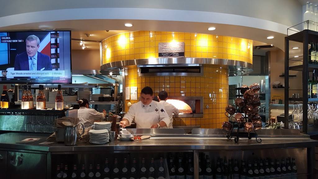 California Pizza Kitchen at Hunt Valley Town Center | restaurant | 118 Shawan Rd., Ste. FF Hunt Valley Town Center, Hunt Valley, MD 21030, USA | 4107853336 OR +1 410-785-3336