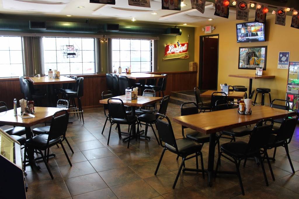 Nezzys Sports Bar & Grill | restaurant | 1345 2nd Ave, Cumberland, WI 54829, USA | 7158224321 OR +1 715-822-4321