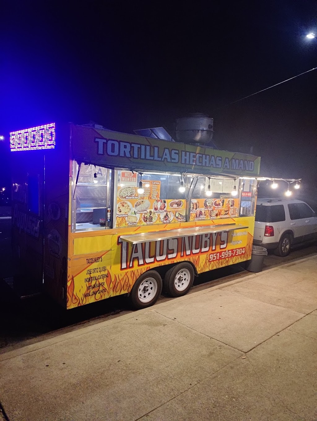 TACOS NUBYS | restaurant | 302 W Ramona Dr, Rialto, CA 92376, USA | 9515342007 OR +1 951-534-2007