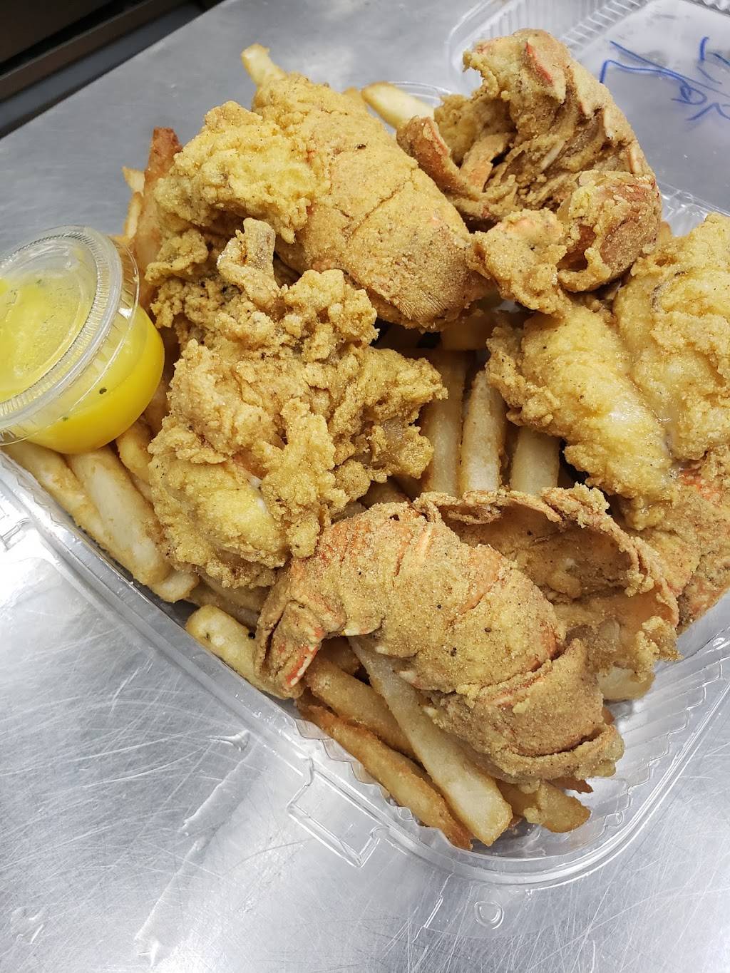 A Taste of Seafood | restaurant | 2530 Frederick Douglass Blvd, New York, NY 10037, USA | 2128660275 OR +1 212-866-0275