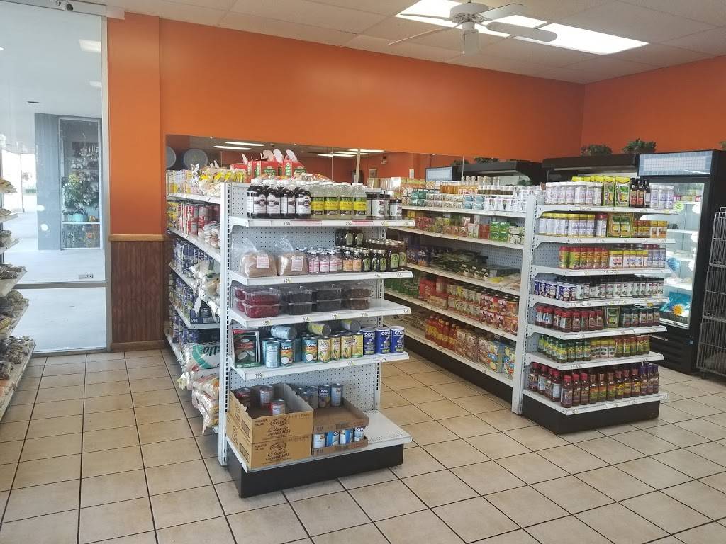 M P Island Cafe & Grocery | restaurant | 5583 Portsmouth Blvd, Portsmouth, VA 23701, USA | 7576737744 OR +1 757-673-7744