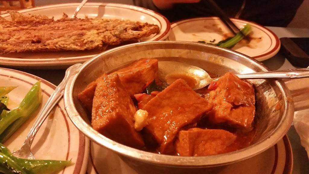 Skylines Cafe | restaurant | 87 Skyline Plaza, Daly City, CA 94015, USA | 6509911117 OR +1 650-991-1117