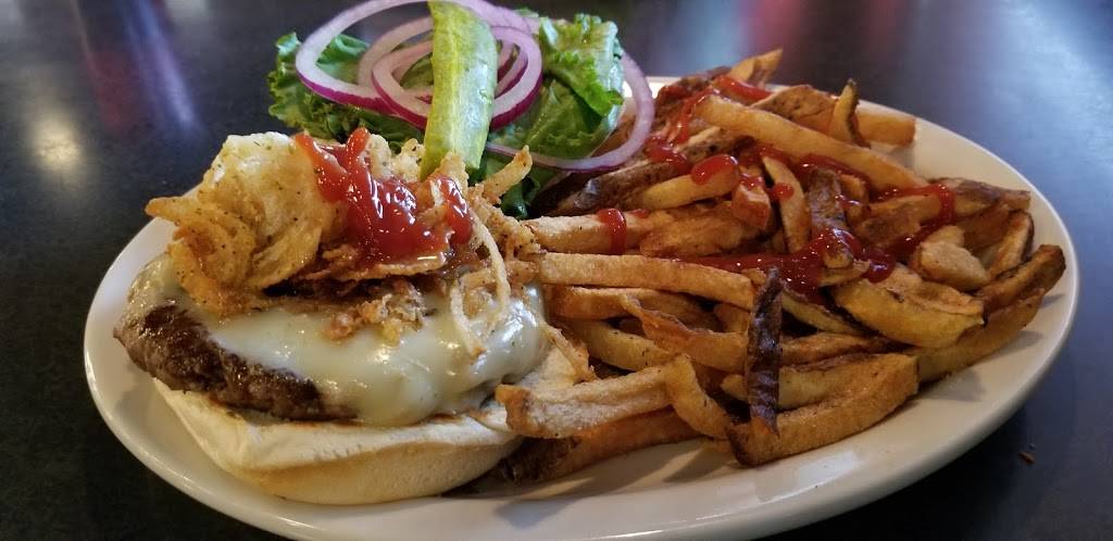 Maxs Classic American Grill | restaurant | 4600 Genesee St, Buffalo, NY 14225, USA | 7166346594 OR +1 716-634-6594