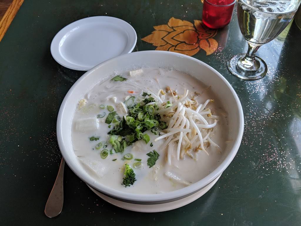 Le Thai Café | cafe | 2909 Mt Royal Blvd, Glenshaw, PA 15116, USA | 4124872307 OR +1 412-487-2307