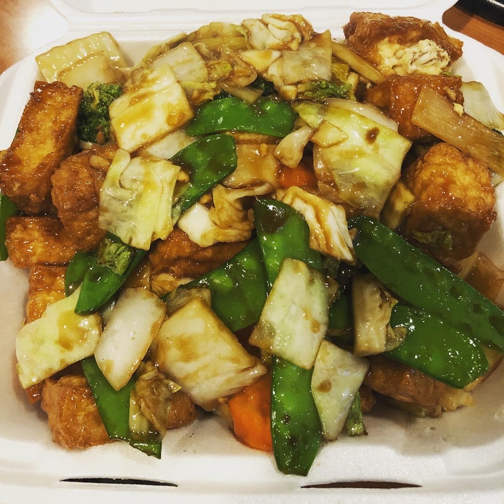 Golden City Chinese Restaurant | restaurant | 525 E Oates Rd, Garland, TX 75043, USA | 9723033773 OR +1 972-303-3773