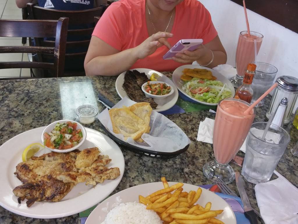 Luis Galindos Latin American 2 | restaurant | 10700 SW 24th St, Miami, FL 33165, USA | 3052277002 OR +1 305-227-7002