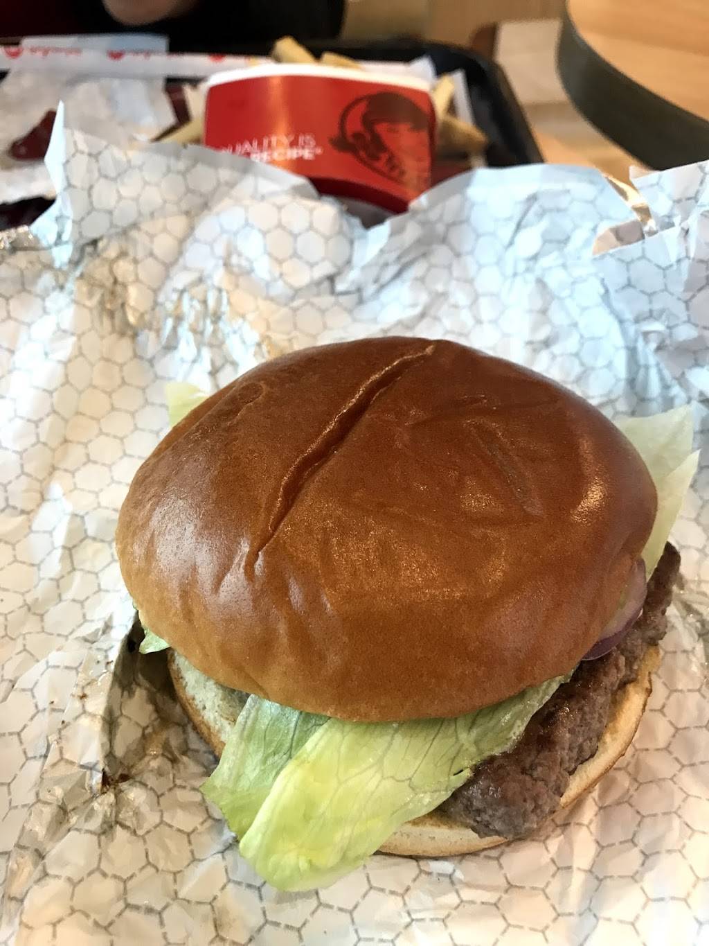 Wendys | restaurant | 2801 Virginia Ave, Collinsville, VA 24078, USA | 2766477557 OR +1 276-647-7557