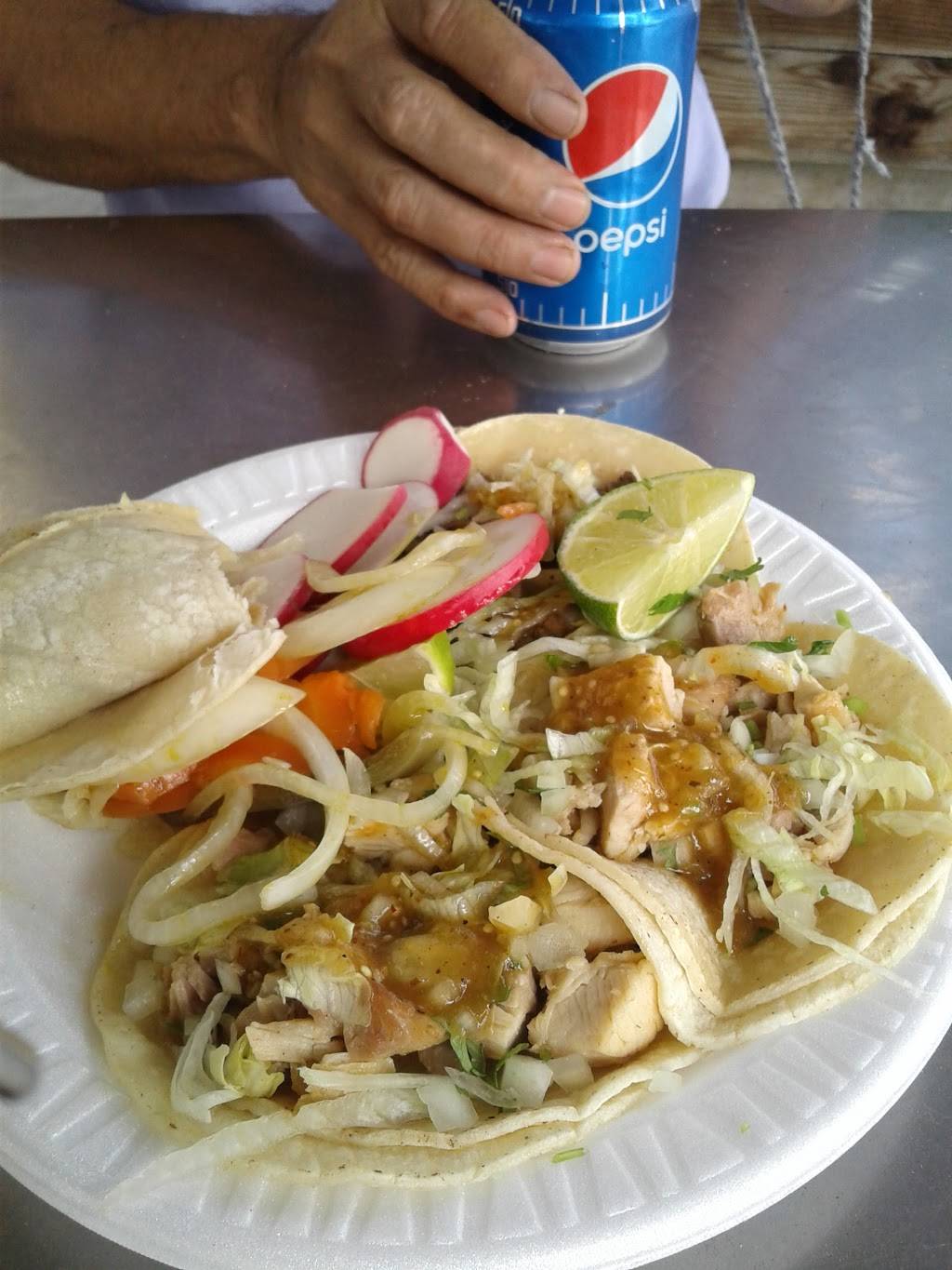 El Antojito Grill | restaurant | 12730 S Figueroa St, Los Angeles, CA 90061, USA | 3237576148 OR +1 323-757-6148