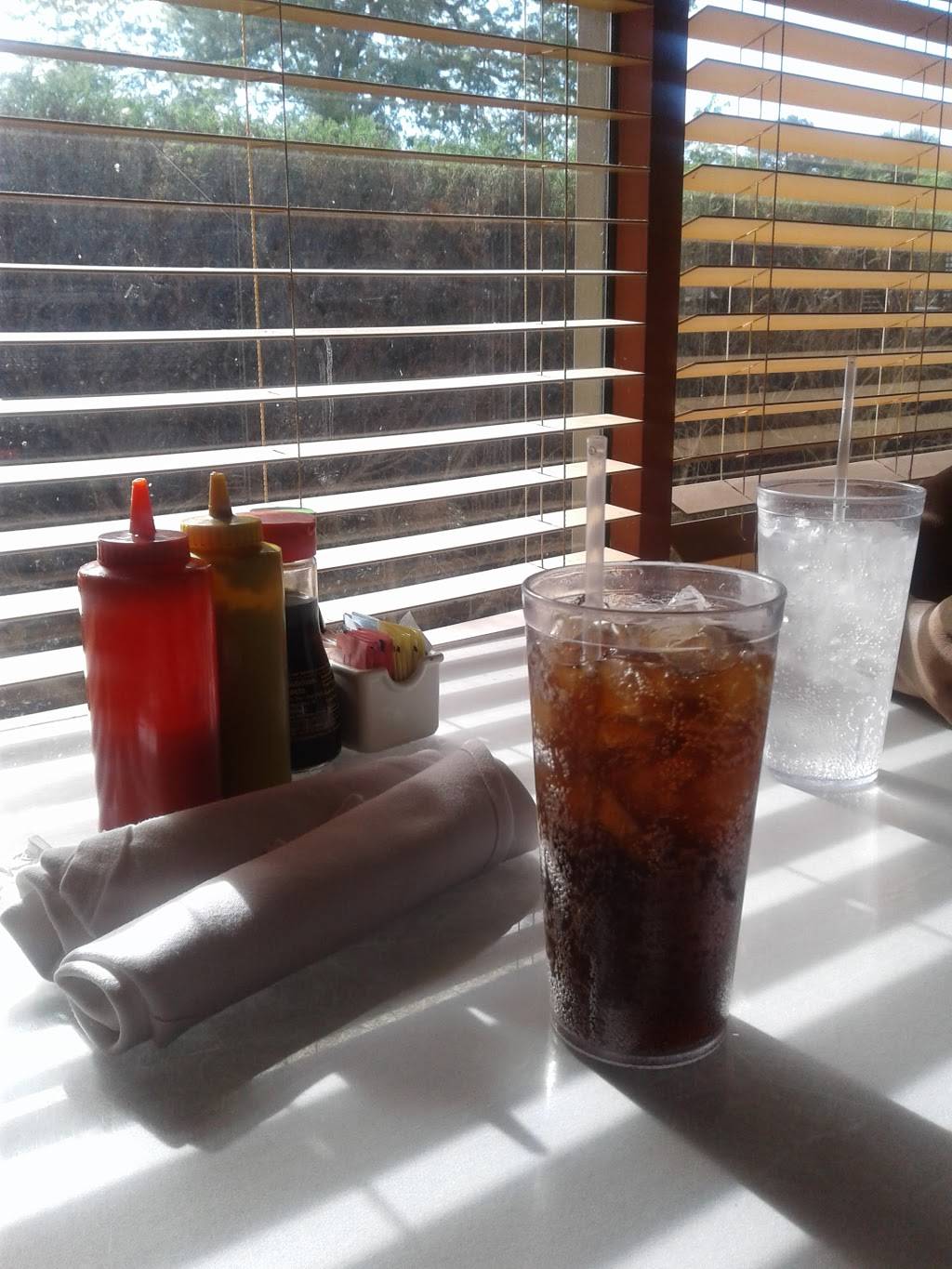 Panda Garden | restaurant | 3735 Summer Ave, Memphis, TN 38122, USA | 9013234819 OR +1 901-323-4819