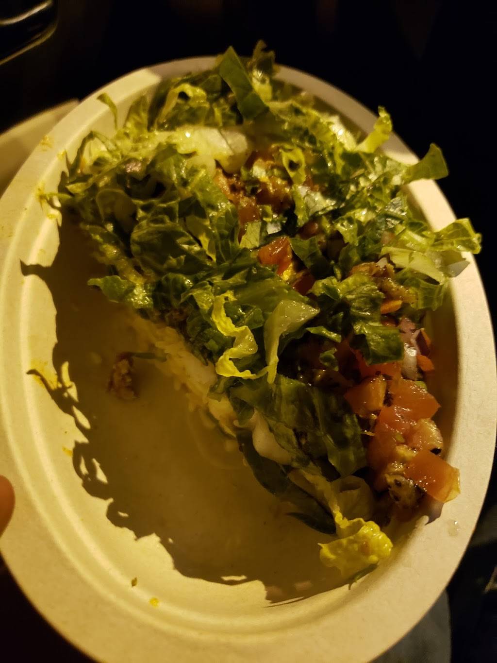 Chipotle Mexican Grill | restaurant | 3520 N Blackstone Ave Ste 102, Fresno, CA 93726, USA | 5592437418 OR +1 559-243-7418