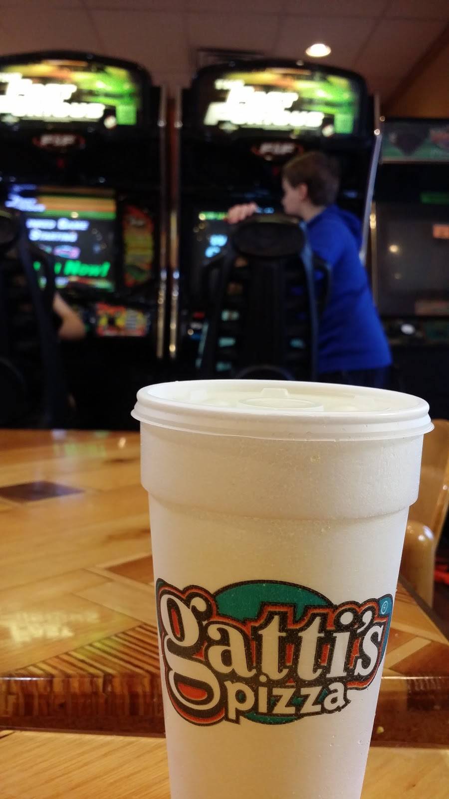 Mr. Gattis Pizza | meal takeaway | 703 E Lewis and Clark Pkwy, Clarksville, IN 47129, USA | 8122835005 OR +1 812-283-5005