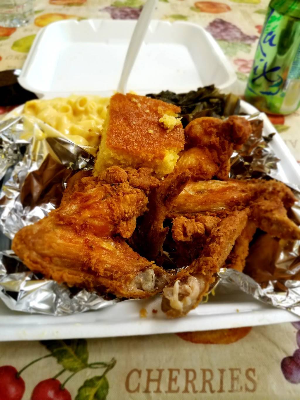 Marjoes Soul Food and Barbecue Restaurant | restaurant | 17531 S Central Ave, Carson, CA 90746, USA | 3102230061 OR +1 310-223-0061