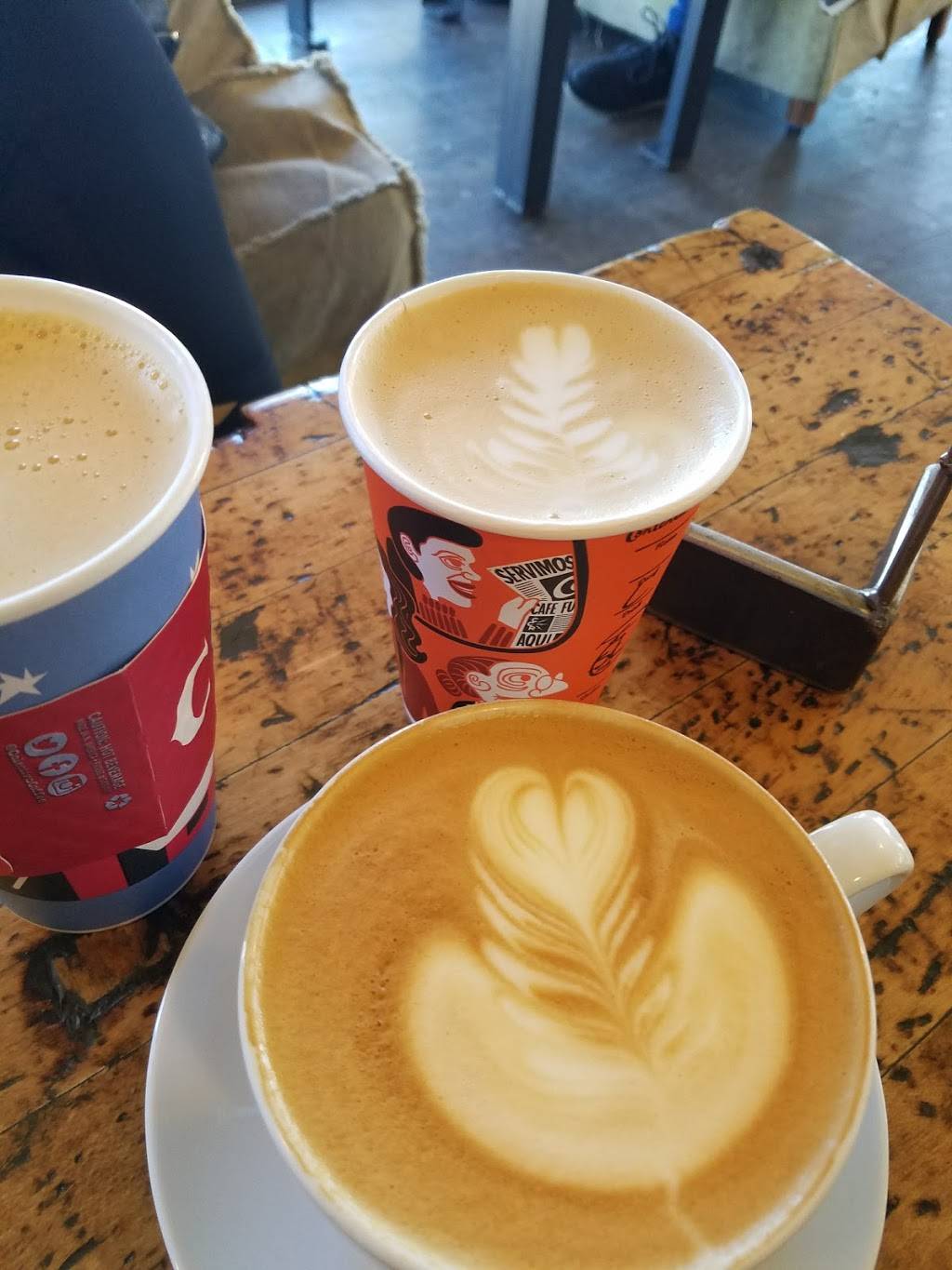 Colectivo Coffee - Mequon | cafe | Mequon Town Center, 11205 N Cedarburg Rd, Mequon, WI 53092, USA | 2623024051 OR +1 262-302-4051