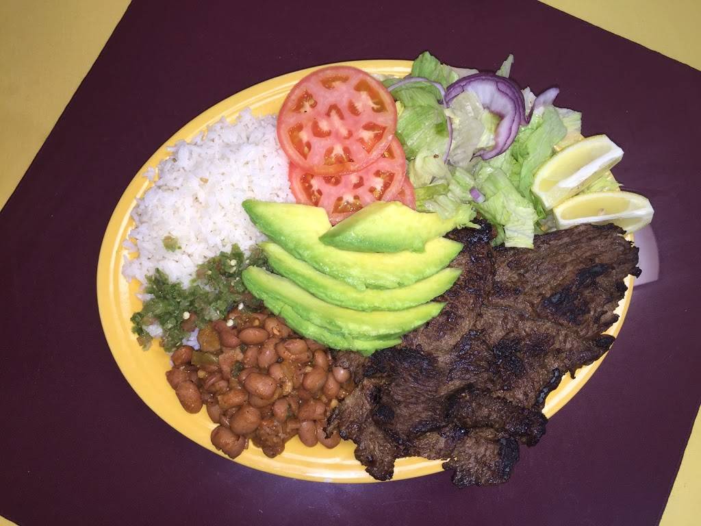 Golden Pine Deli | restaurant | 2580 Great Neck Rd, Copiague, NY 11726, USA | 6318422489 OR +1 631-842-2489