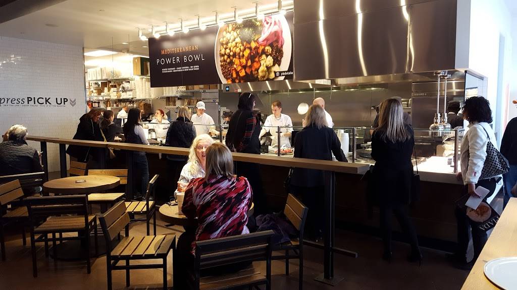 Piada Italian Street Food | restaurant | 6296 Northway Mall Dr #102-B, Pittsburgh, PA 15237, USA | 4124374050 OR +1 412-437-4050