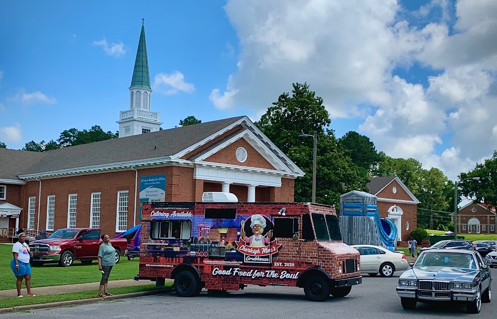 Charleigh Maes Grubhouse | restaurant | 2511 Riverside Drive Building B1, Chattanooga, TN 37406, USA | 4233133162 OR +1 423-313-3162