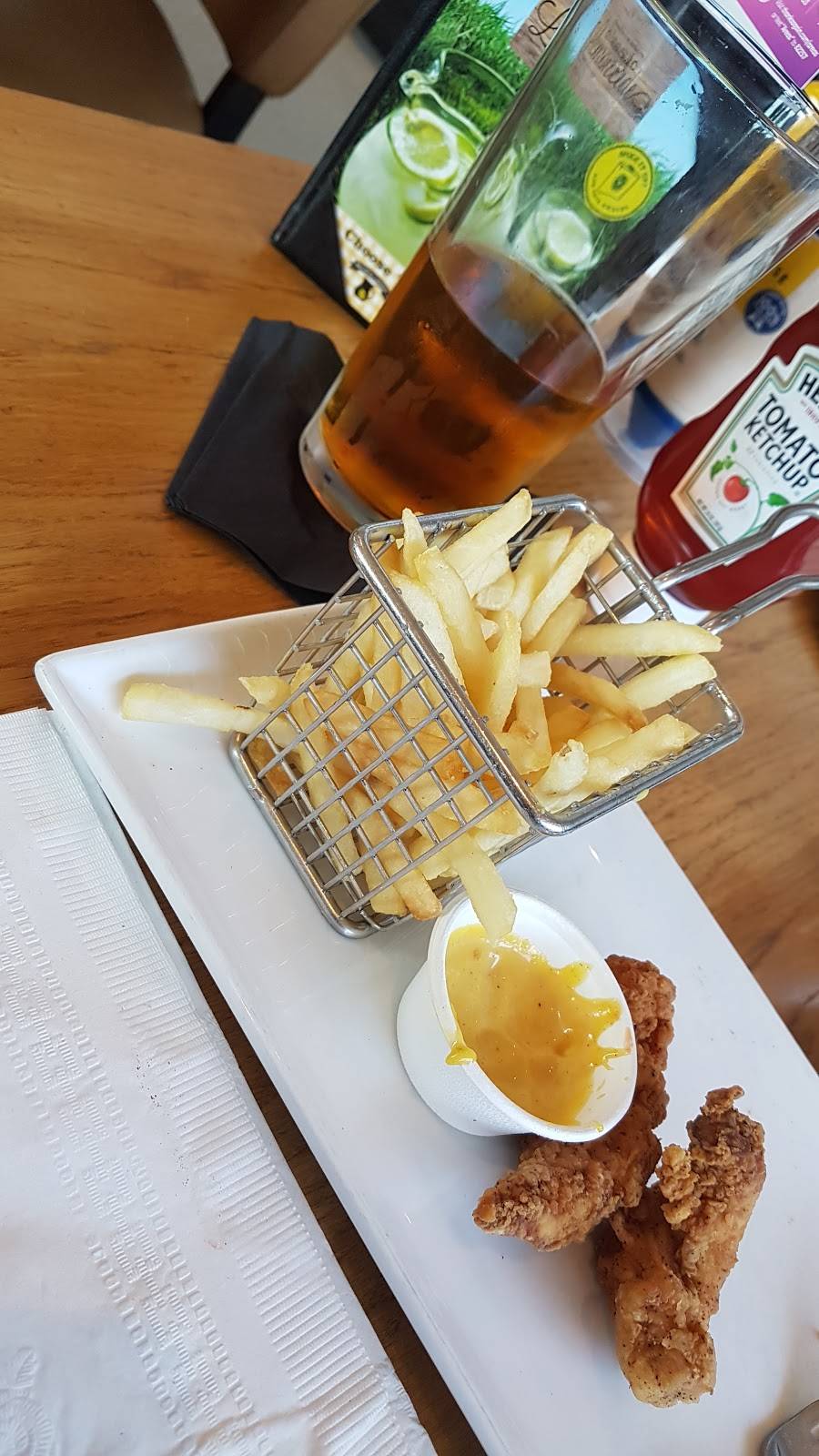 Bongos Cuban Cafe | cafe | 2100 NW 42nd Ave, Miami, FL 33166, USA | 7867772100 OR +1 786-777-2100