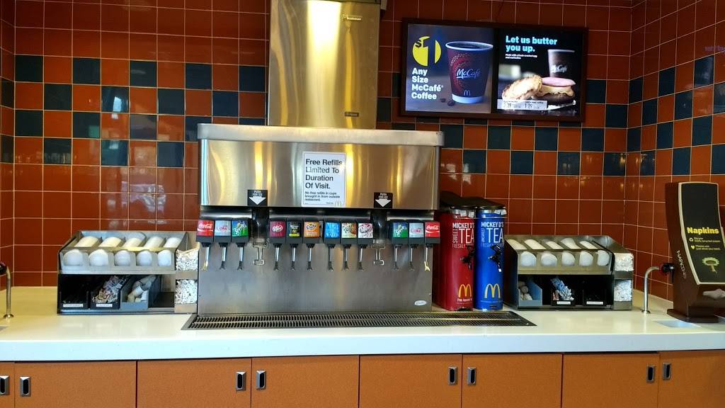 McDonalds | cafe | 13640 Southcove Dr, Sterling Heights, MI 48313, USA | 5862472116 OR +1 586-247-2116