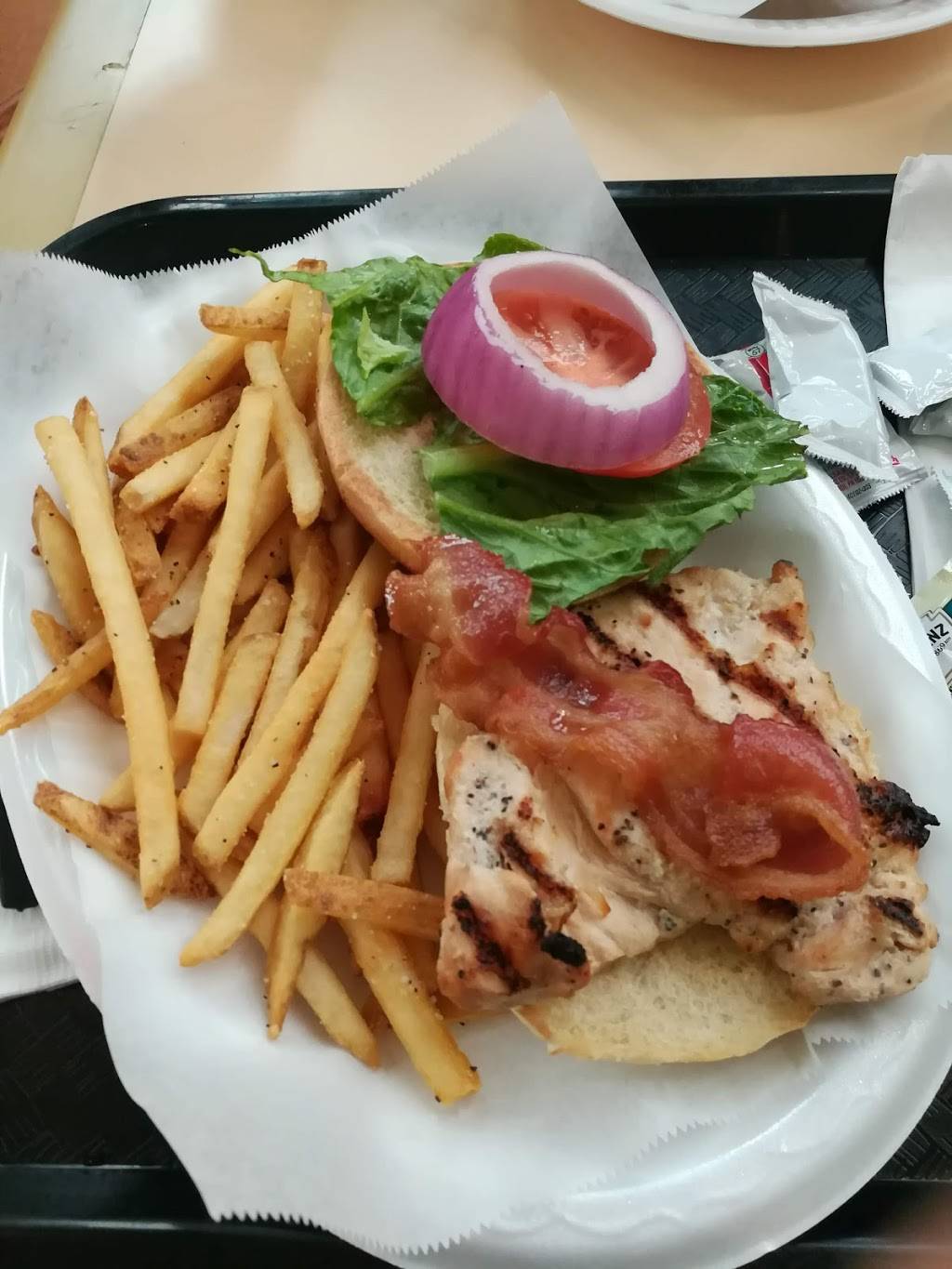 Tony Romas | restaurant | 12801 W Sunrise Blvd Unit #215, Sunrise, FL 33323, USA | 9548581791 OR +1 954-858-1791