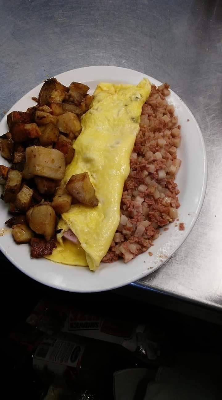 Bridgewater Diner | restaurant | 4374 W Woodstock Rd, Woodstock, VT 05091, USA | 8026726050 OR +1 802-672-6050