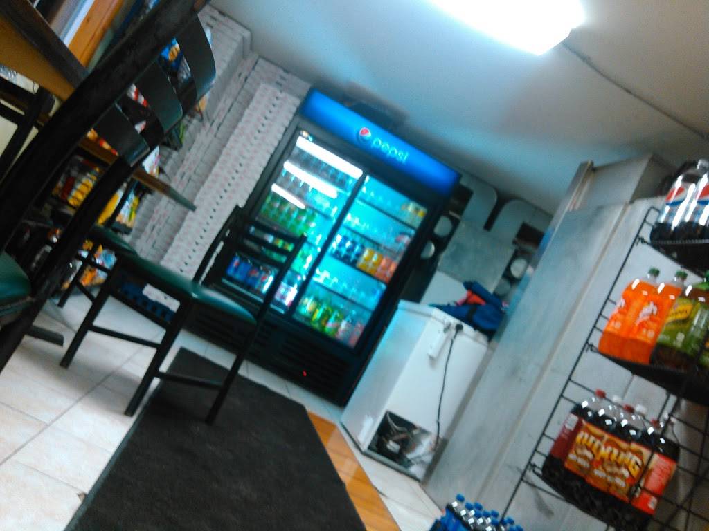 Moravelas Pizza | restaurant | 712 CT-163, Oakdale, CT 06370, USA | 8603670330 OR +1 860-367-0330