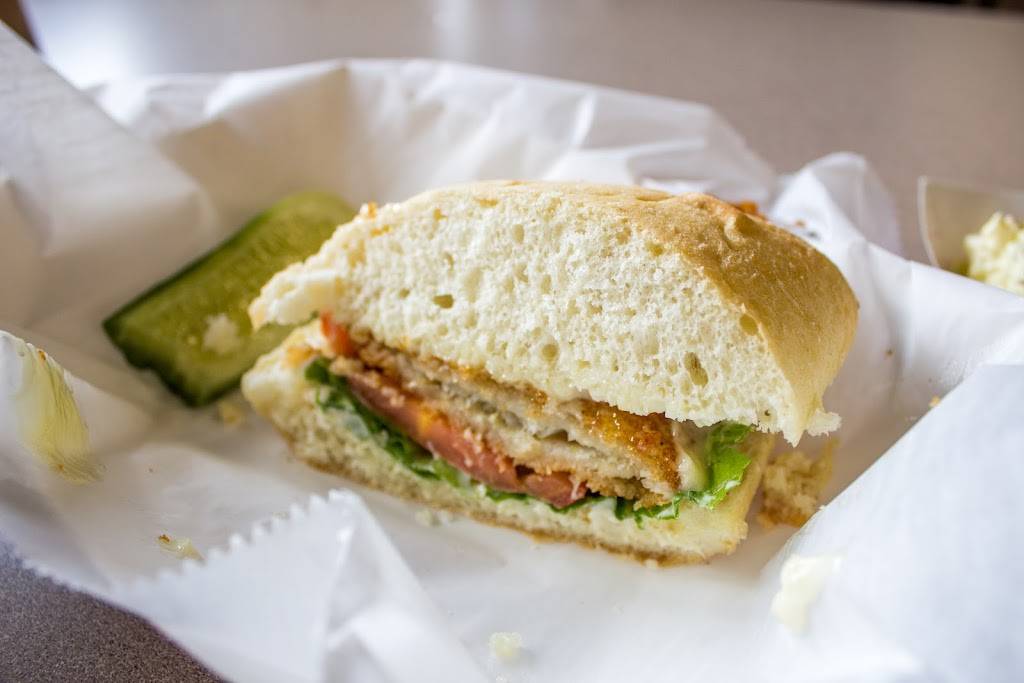 Kohns Kosher Meat and Deli Restaurant | restaurant | 10405 Old Olive Street Rd, St. Louis, MO 63141, USA | 3145690727 OR +1 314-569-0727