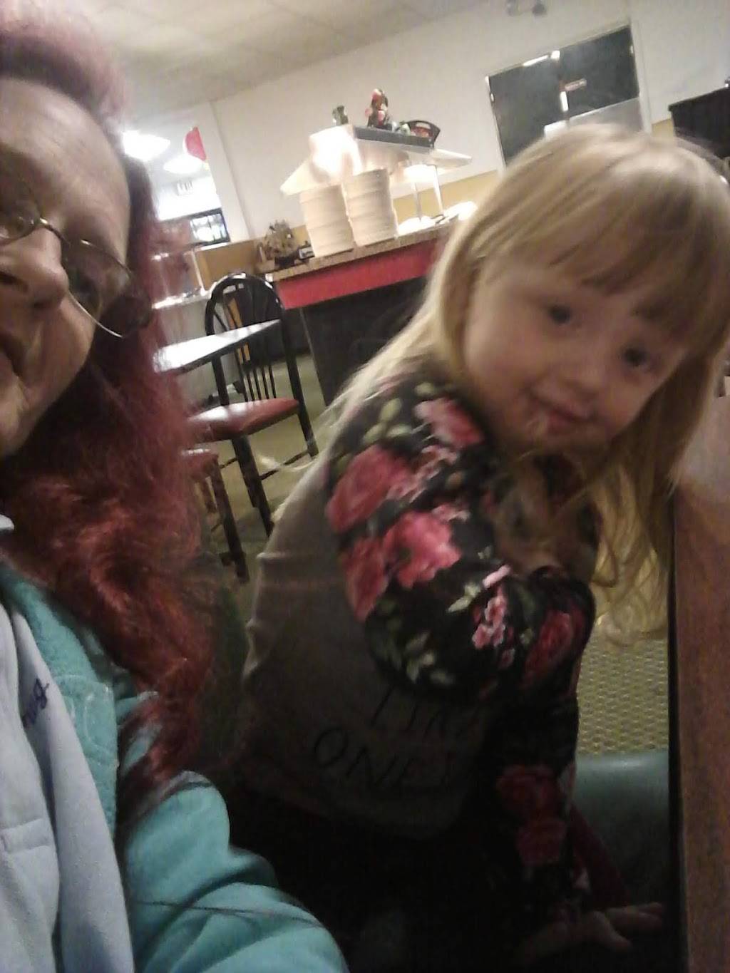 Dragon Express | restaurant | 707 E Main St, Livingston, TN 38570, USA | 9318238889 OR +1 931-823-8889