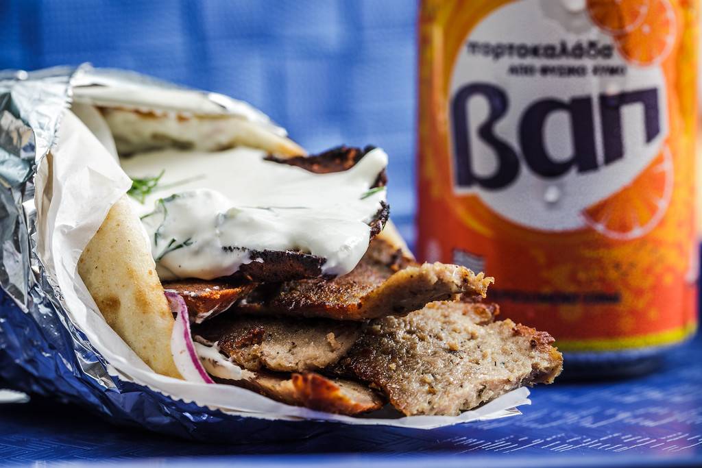 FRESKOS | meal takeaway | 2323 Whitney Ave, Hamden, CT 06518, USA | 2038239951 OR +1 203-823-9951