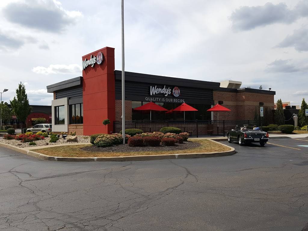 Wendys | restaurant | 4773 Portage St NW, North Canton, OH 44720, USA | 3304990636 OR +1 330-499-0636