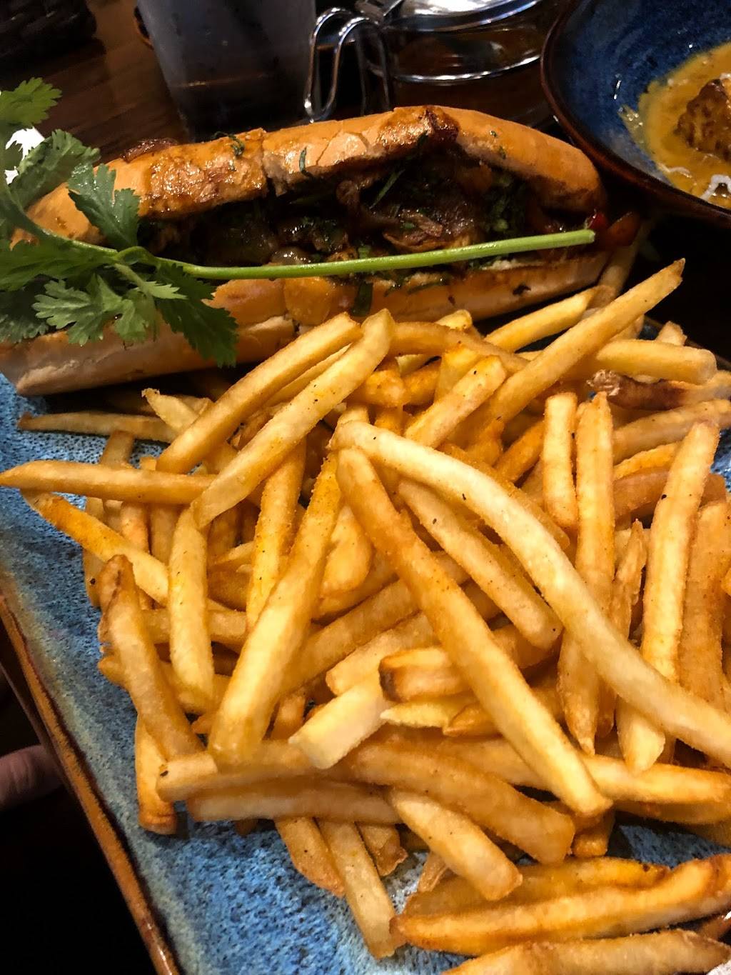 V Lotus | restaurant | 4821 LJ Pkwy Suite 8, Sugar Land, TX 77479, USA | 3463042728 OR +1 346-304-2728