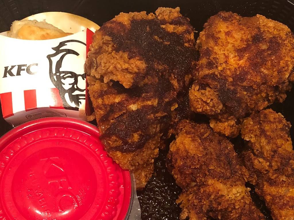 KFC | restaurant | 7610 SE Maricamp Rd, Ocala, FL 34472, USA | 3526803623 OR +1 352-680-3623