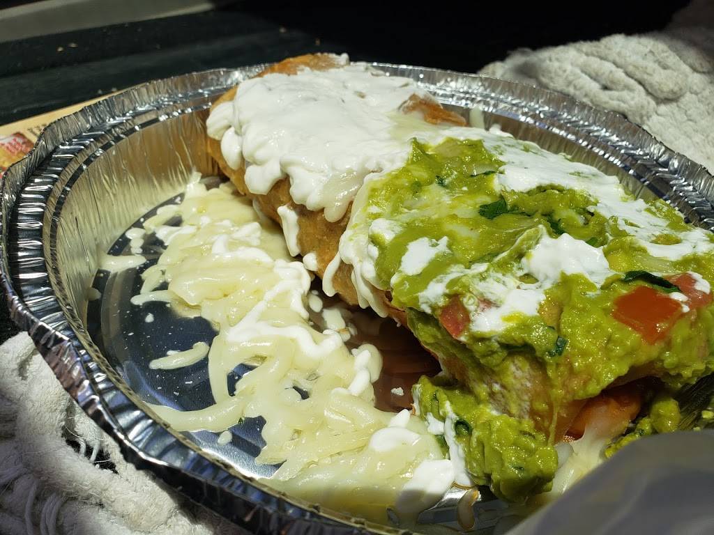 El Compa Modern Mexican Grill | restaurant | 13343 US-395 B, Victorville, CA 92392, USA | 4422675265 OR +1 442-267-5265