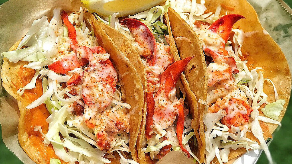 Wicked Maine Lobster | restaurant | 550 W Date St, San Diego, CA 92101, USA | 6198887339 OR +1 619-888-7339