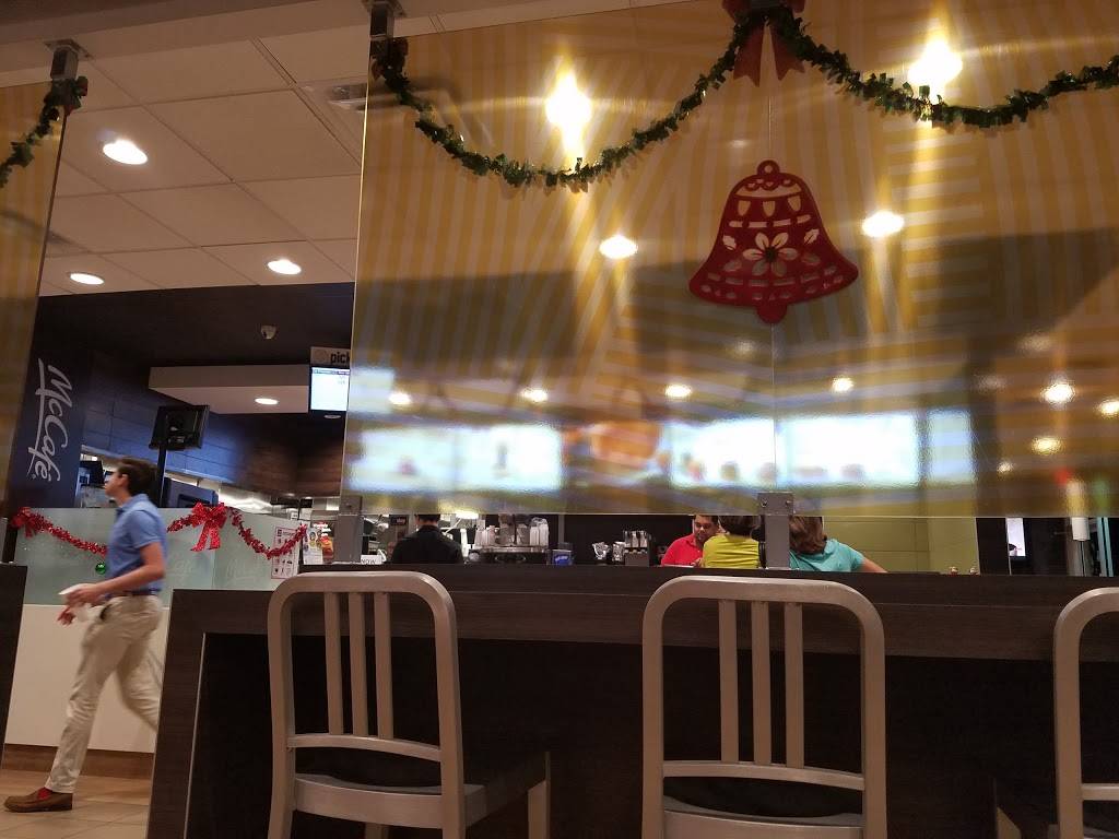 McDonalds | cafe | 9681 SW 72nd St, Miami, FL 33173, USA | 3055984933 OR +1 305-598-4933
