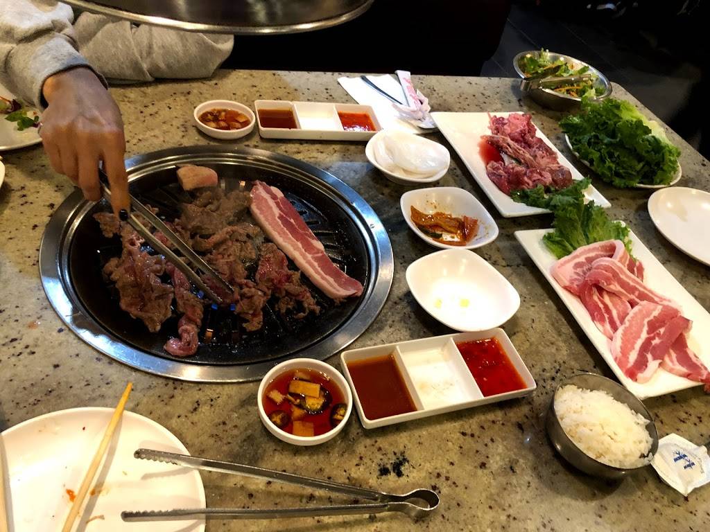 Chris’ Korean BBQ | restaurant | 2063 E Colorado Blvd, Pasadena, CA 91107, USA | 6267969604 OR +1 626-796-9604
