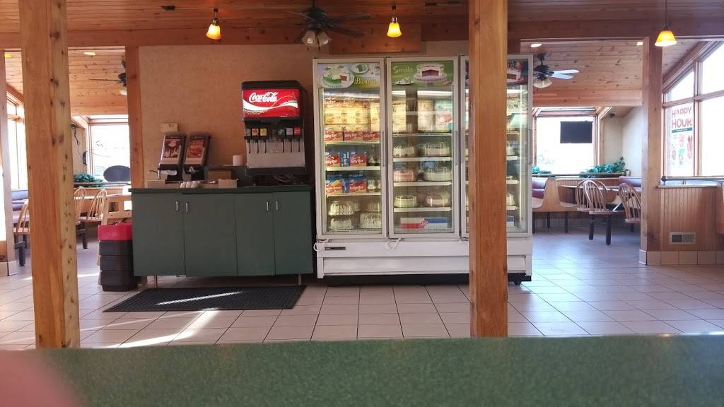 Dairy Queen | restaurant | 850 Wildwood Rd, Mahtomedi, MN 55115, USA | 6517774686 OR +1 651-777-4686