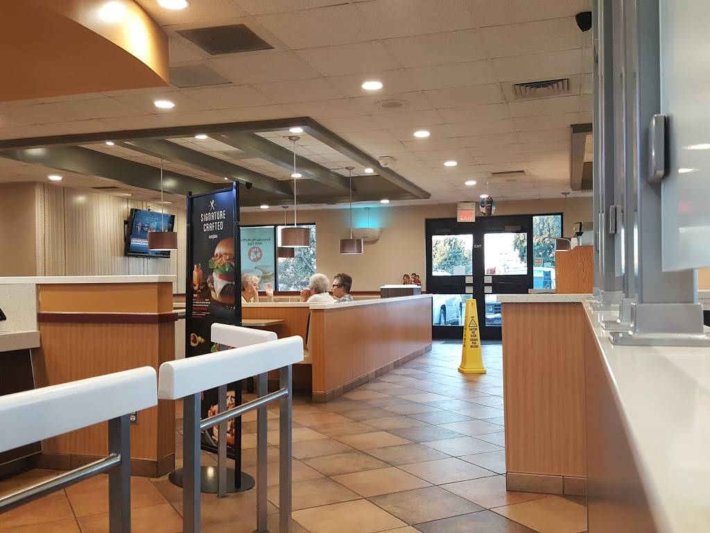 McDonalds | cafe | 250 E Robertson Blvd, Chowchilla, CA 93610, USA | 5596657305 OR +1 559-665-7305