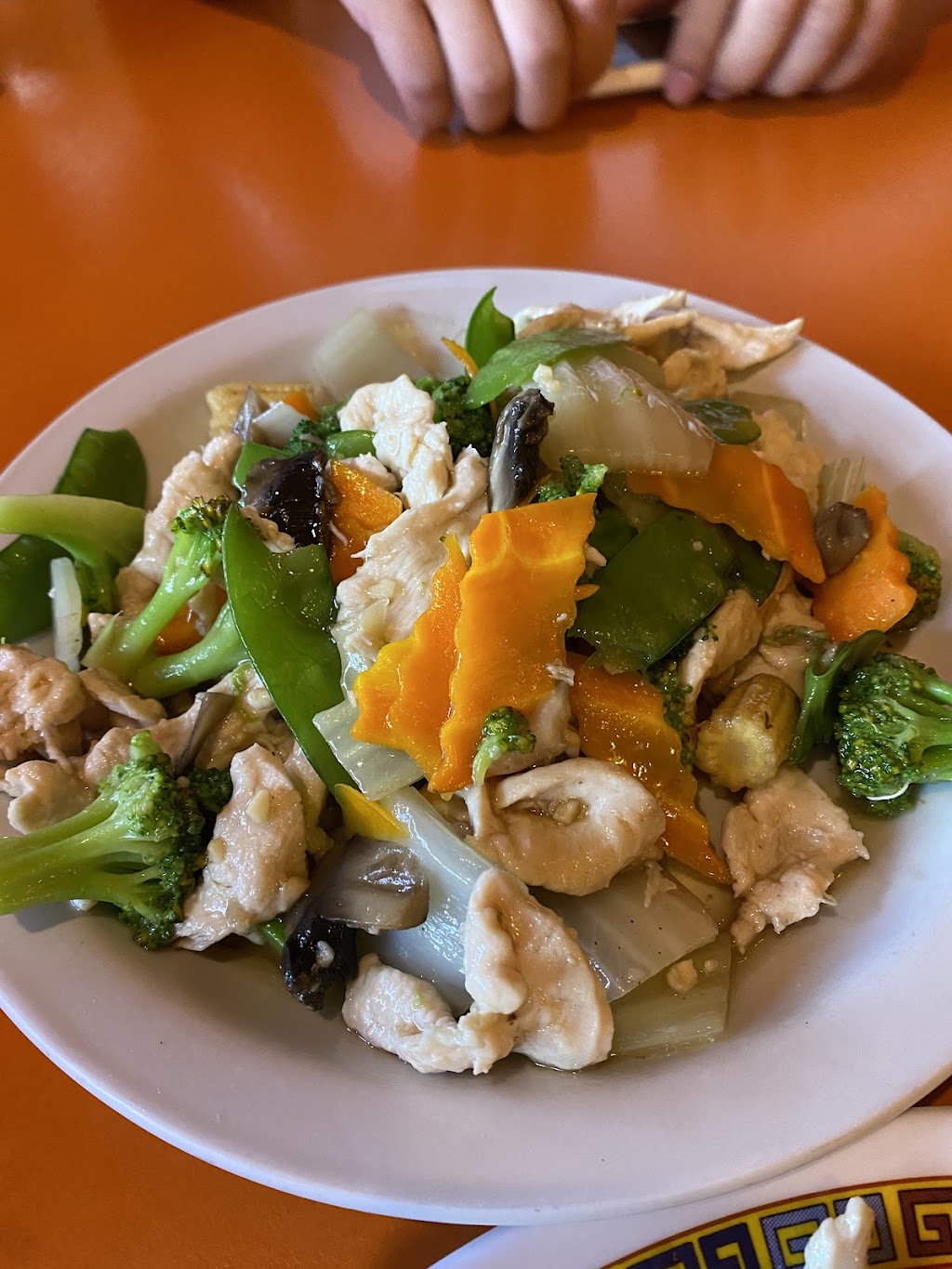 Sunrise | restaurant | 2701 S 1st St, Abilene, TX 79605, USA | 3254377771 OR +1 325-437-7771