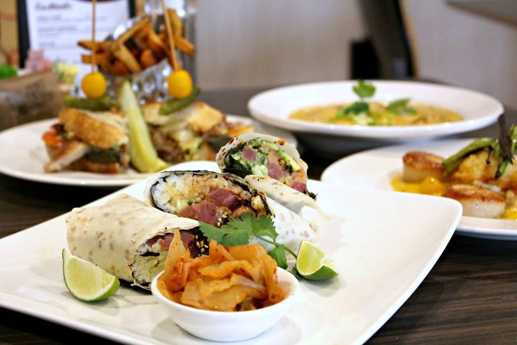 Peddlers Pub | restaurant | 161 St Anthony Ave Suite 101, St Paul, MN 55103, USA | 6512279246 OR +1 651-227-9246