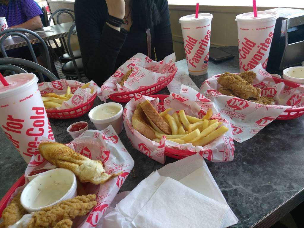 Dairy Queen Store | restaurant | 7118 Marbach Rd, San Antonio, TX 78227, USA | 2106737269 OR +1 210-673-7269