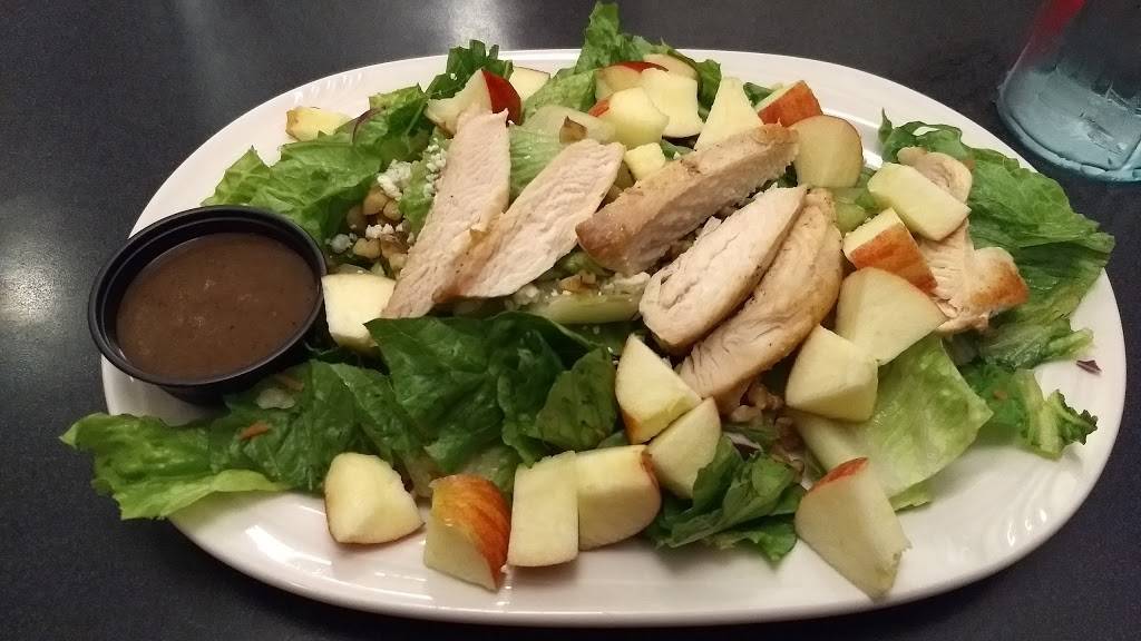 Friendlys | restaurant | 482 N Main St, Leominster, MA 01453, USA | 9785379787 OR +1 978-537-9787