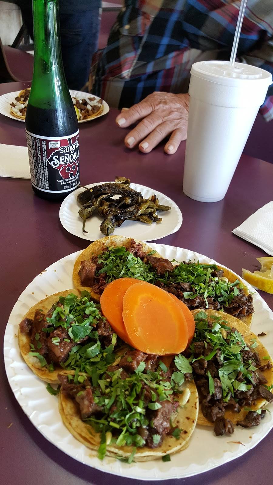 El Grullense | restaurant | 900 4th St, Hollister, CA 95023, USA | 8316363422 OR +1 831-636-3422