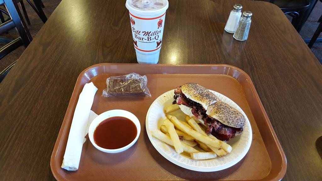 Bill Miller Bar-B-Q | restaurant | 10626 Westover Hills Blvd, San Antonio, TX 78251, USA | 2105096999 OR +1 210-509-6999