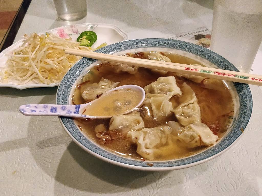 Pho Han Vietnamese Restaurant | restaurant | 14608 Hwy 99, Lynnwood, WA 98087, USA | 4257439370 OR +1 425-743-9370