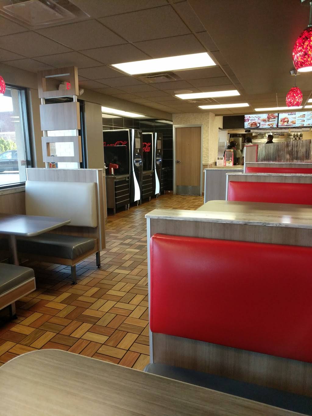 Burger King | restaurant | 3436 Henry St, Norton Shores, MI 49441, USA | 2317379242 OR +1 231-737-9242