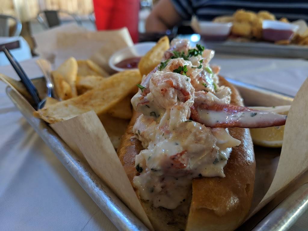 The Crab Station - Fort Worth Presidio | restaurant | 2701 Bello, Jean Hills Ln #131, Fort Worth, TX 76177, USA | 6827085521 OR +1 682-708-5521